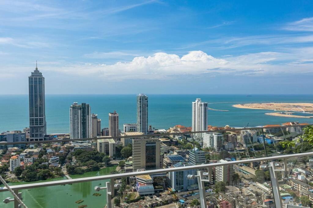 Altair Luxury Colombo By Miracle Apartment Ngoại thất bức ảnh